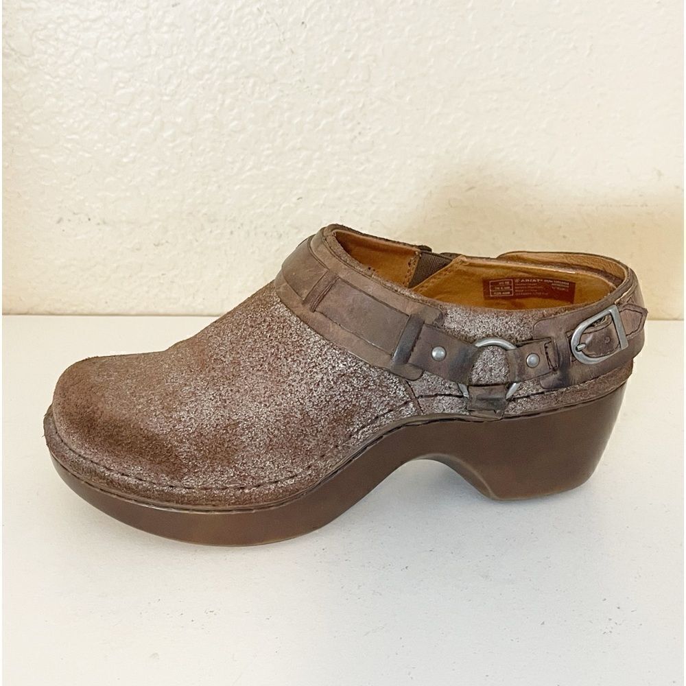 Ariat Western Abberly leather harness Buckle clogs. Size 9